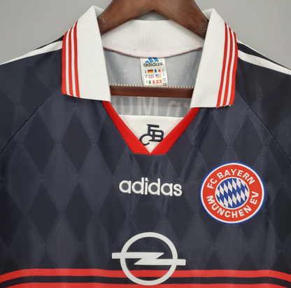 Bayern Munich 1998-1999 retro jersey